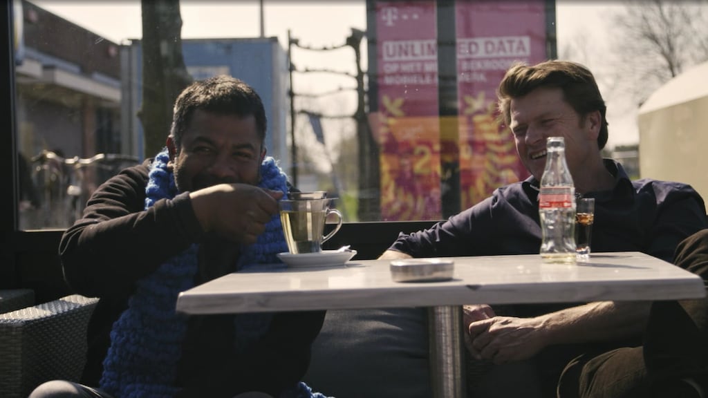 Kijkers hopen het beste voor Sunil in De Sleutel