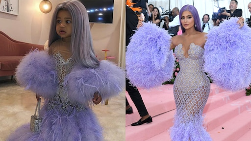 Dochtertje Kylie Jenner is exact haar moeder