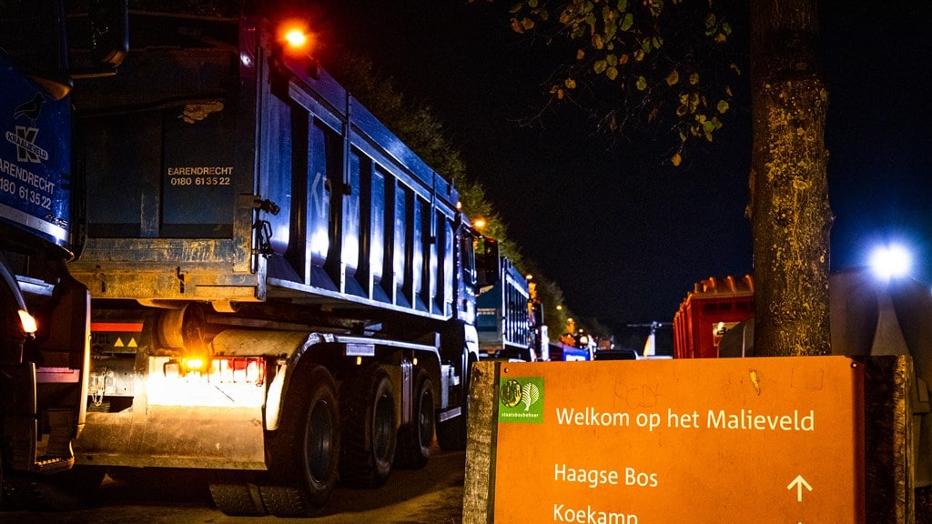 Eerste bouwmachines voor protest aangekomen op Malieveld