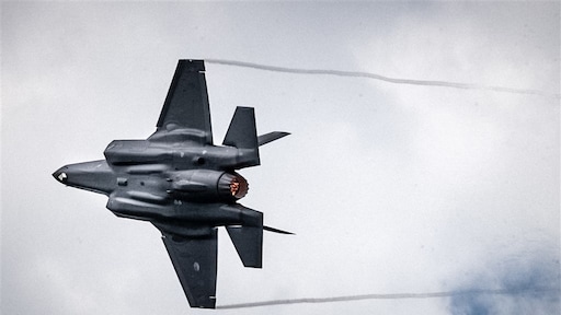 Defensie koopt kruisraketten en zes F-35-gevechtsvliegtuigen