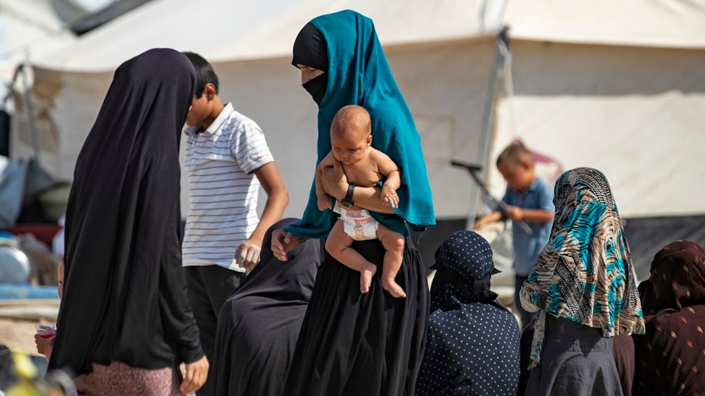 Advocaten eisen terughalen 23 vrouwen en 56 kinderen van IS-strijders