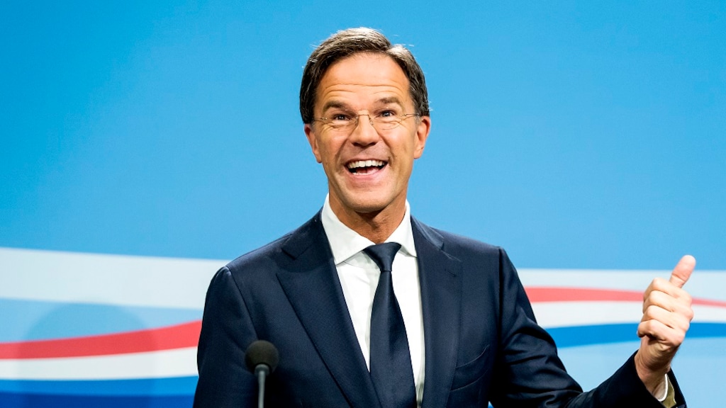 Rutte: houd je aan de regels en stop met 'onnodig' en 'hinderlijk' hamsteren