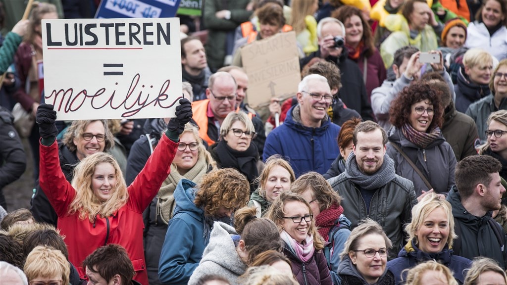 Onderwijsvakbond AOb: staking leraren gaat woensdag tóch door