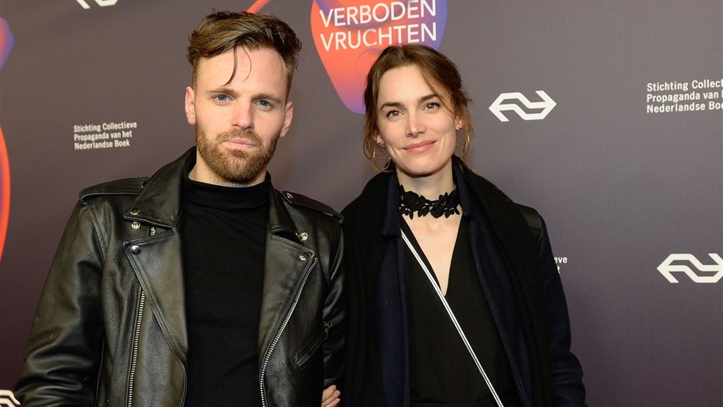 Tim Hofman openhartig over relatieperikelen met vriendin