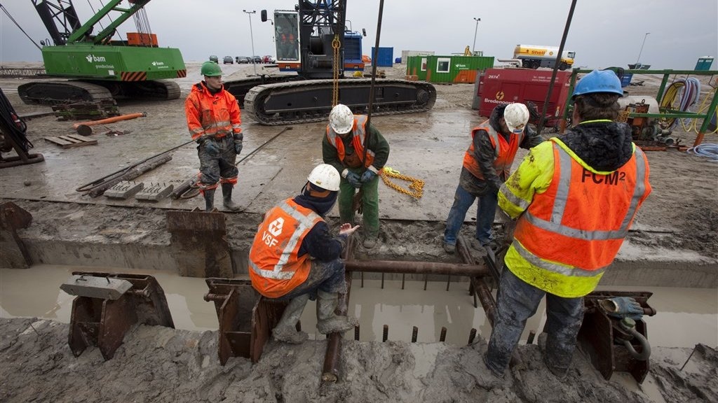 Bouwer BAM begint effecten stikstof en PFAS te voelen, wil snel actie van overheid