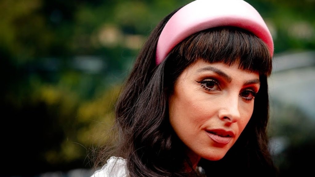 Anna Nooshin krijgt nieuw programma van BNNVARA