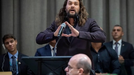 Acteur Jason Momoa bedankt brandweer voor hulp in LA