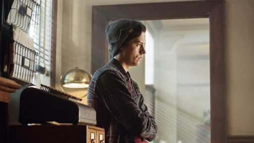 Deze Riverdale-theorie over Jughead is te bizar voor woorden