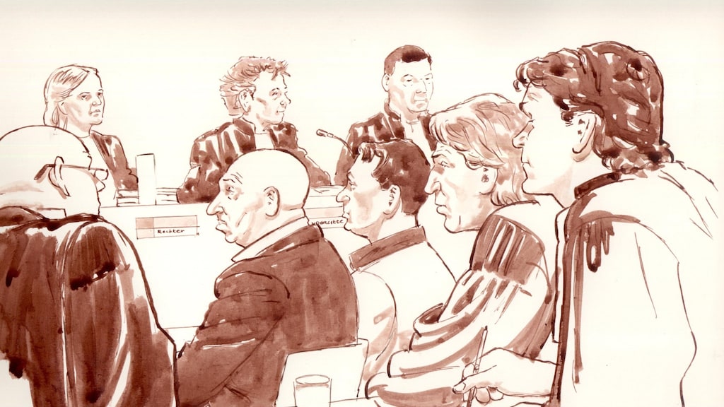 Inval in woonwagenkampen Oss en Lith: wie is Martien R.?