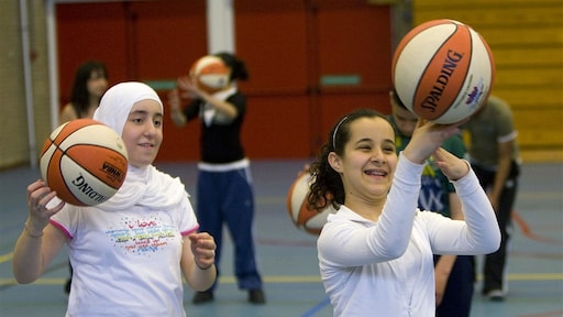 Wereldgezondheidsorganisatie: 'Tachtig procent van jongeren beweegt te weinig'