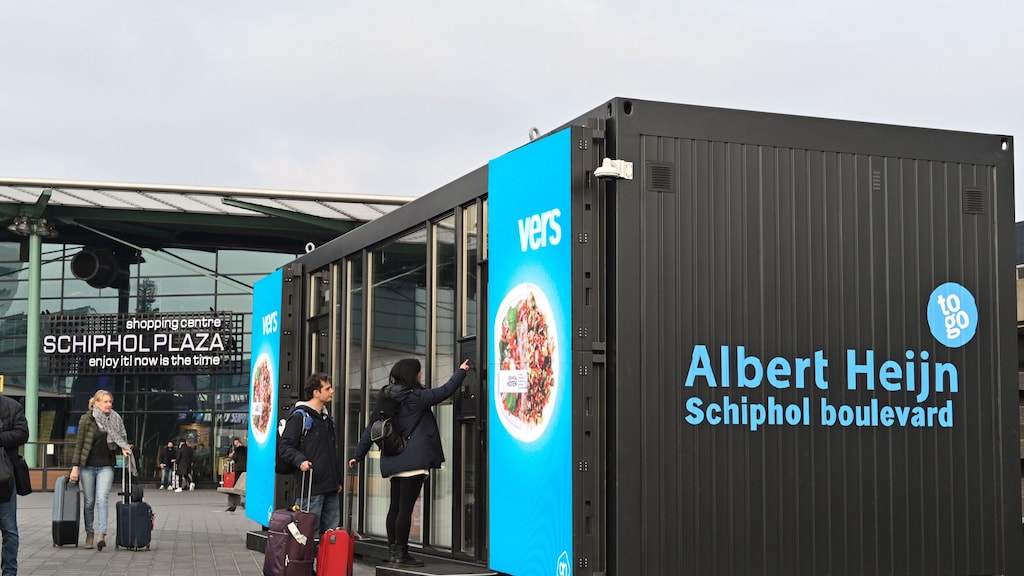 AH opent winkel zonder personeel op Schiphol: 'Dit is de toekomst'