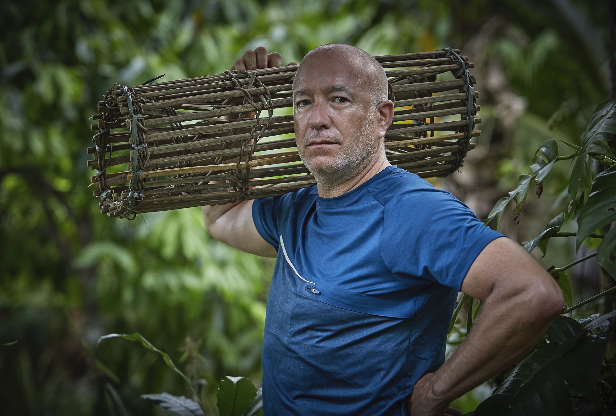 Tim Coronel valt in slaap tijdens kijken Expeditie Robinson