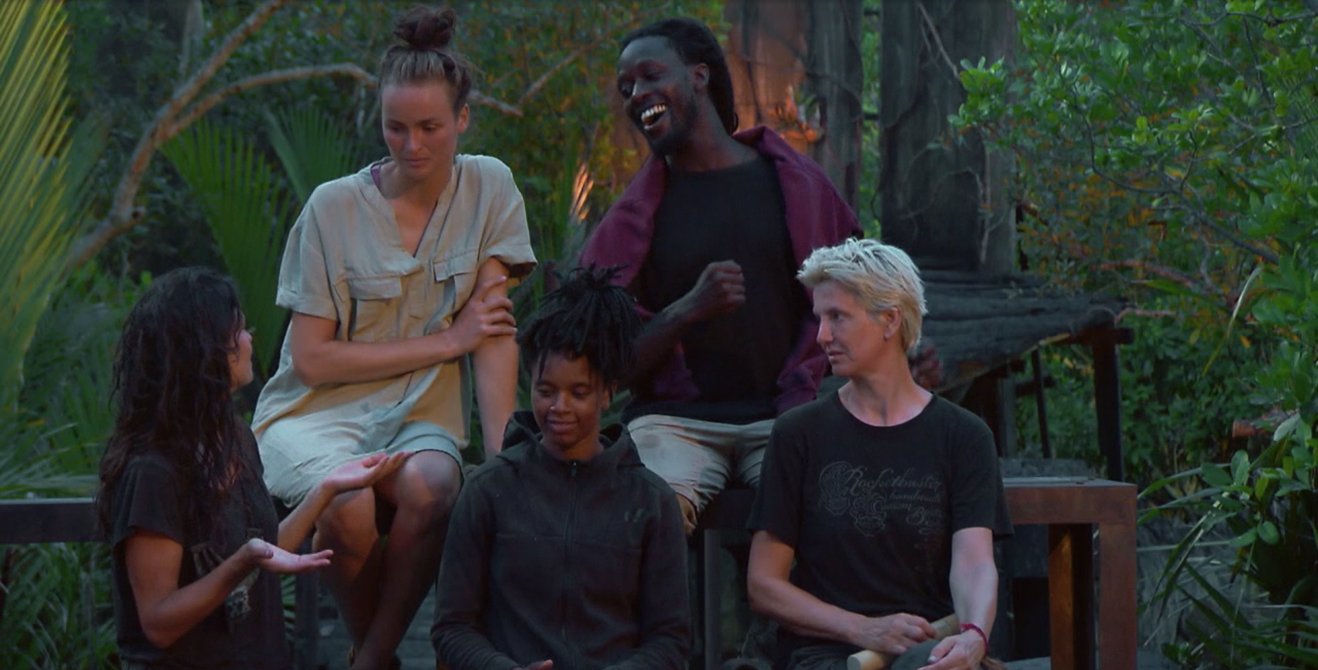 Expeditie-Eva overladen met kritiek om 'hypocriete' keuze