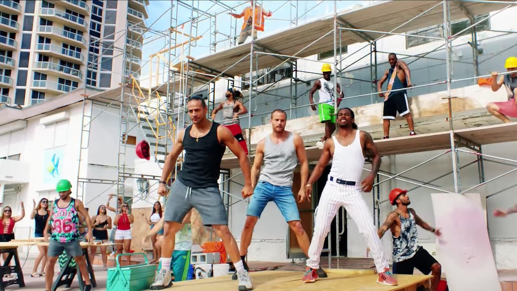 Zwijmel weg bij eerste trailer Onze Jongens in Miami