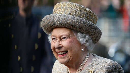 'Koningin Elizabeth gaat over 18 maanden met pensioen'