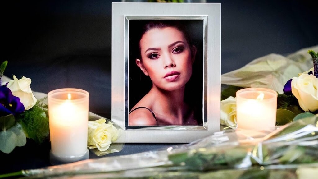 Vader model Ivana Smit zint op wraak