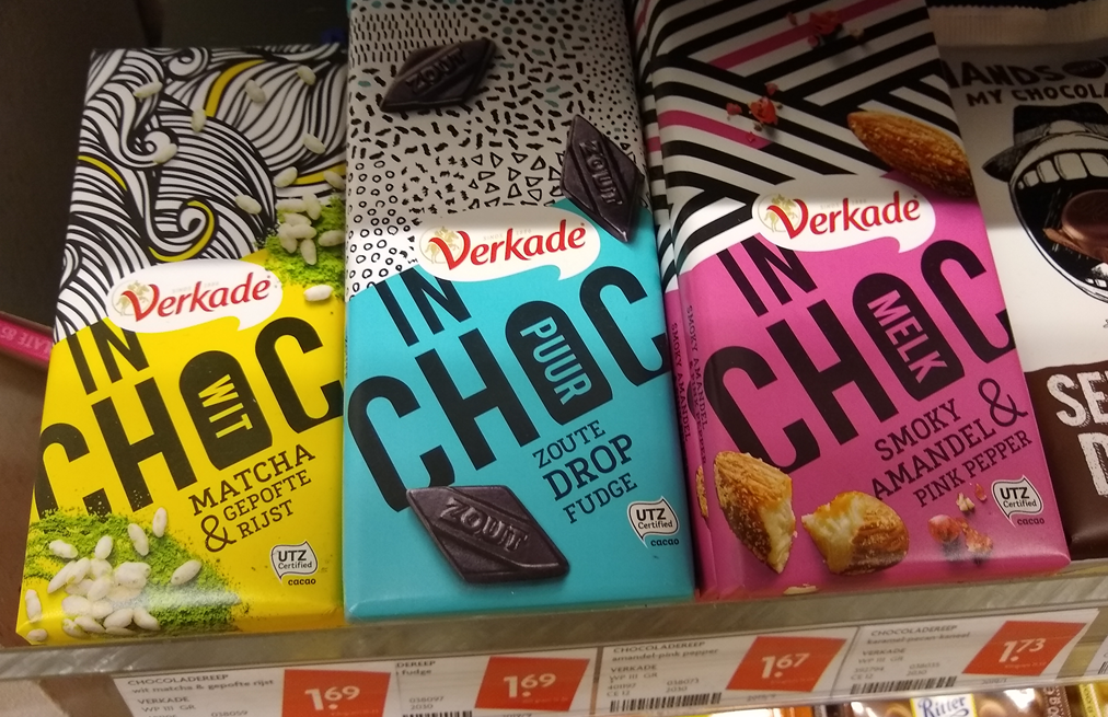 Bijzondere smaken van Verkade, onder meer met zoute drop, liggen onderin het schap.