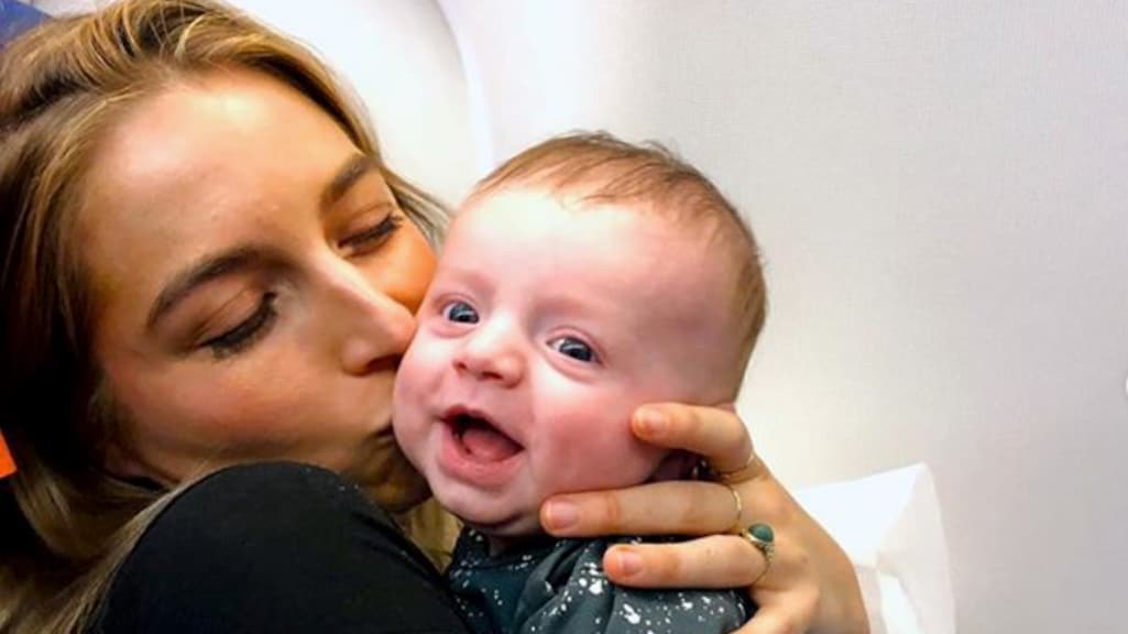 Shelly Sterk wordt woedend van haatberichten over baby