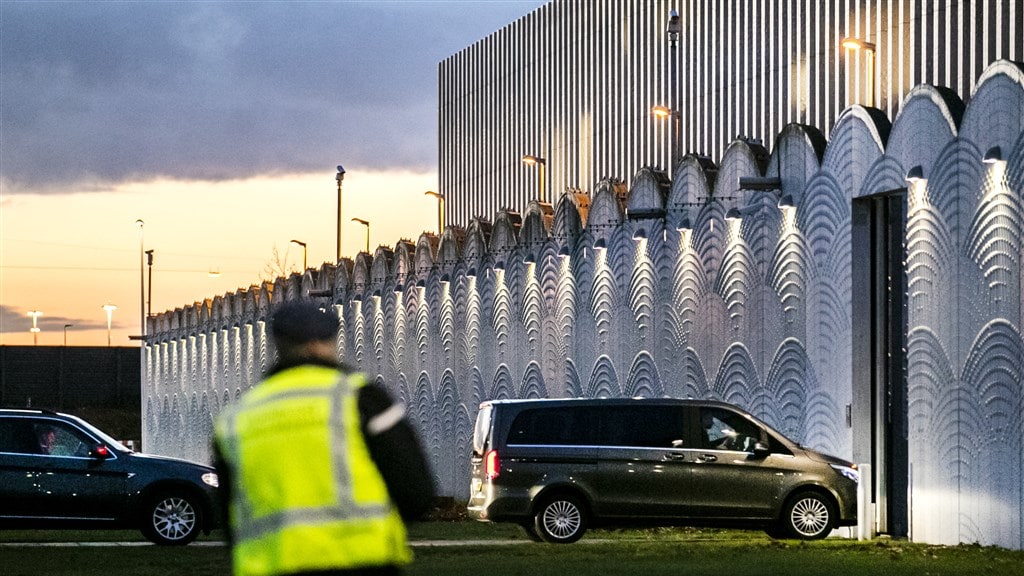 Fout rechtbank: kroongetuige Nabil B. bijna minuut in beeld