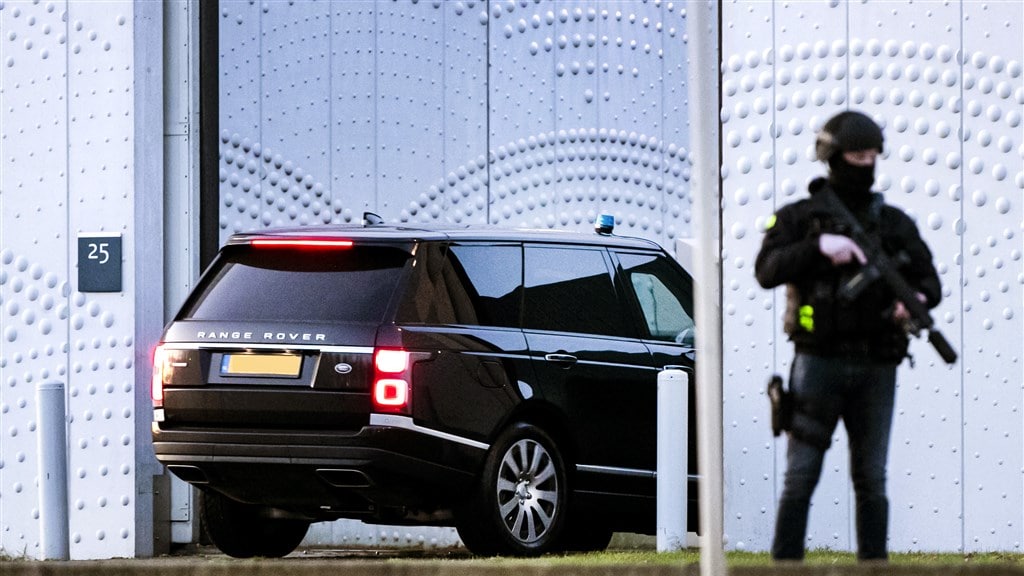 Kroongetuige Nabil B. heeft nog geen nieuwe advocaat