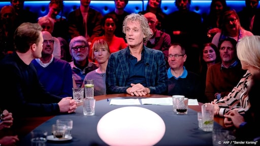 Jeroen Pauw hield het droog tijdens laatste talkshow