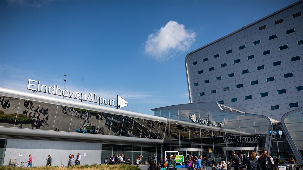 Heel late vluchten Eindhoven Airport na oktober 2020 geschrapt