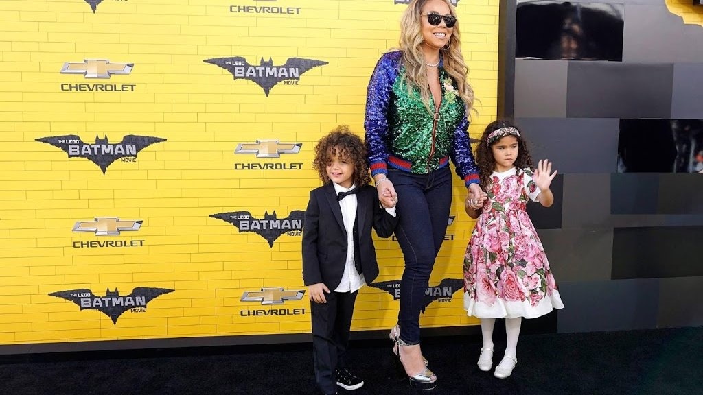 Voormalige nanny klaagt kerstkoningin Mariah Carey aan