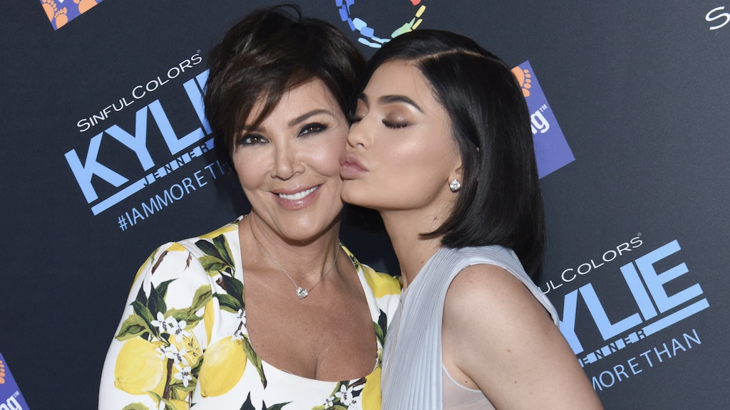 Dochtertje Kylie Jenner krijgt mini-villa van oma Kris Jenner