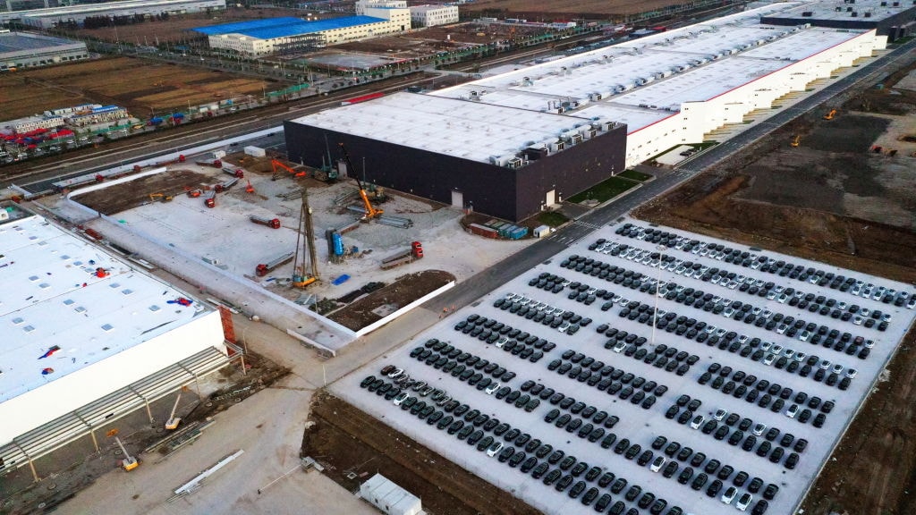 Eerste 'Made in China'-Tesla's geleverd aan klanten