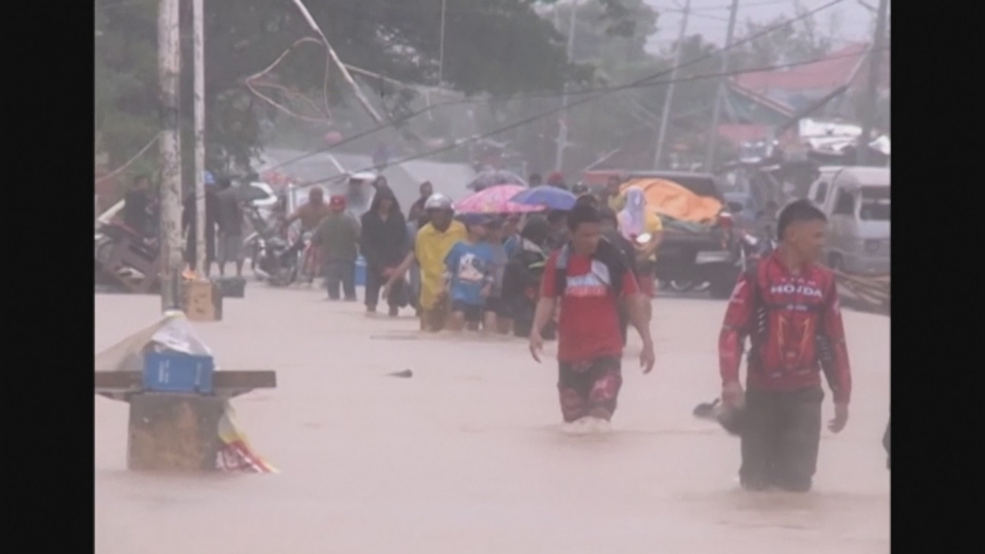 Tyfoon Filipijnen kost 50 mensen het leven: dodelijkste storm dit jaar