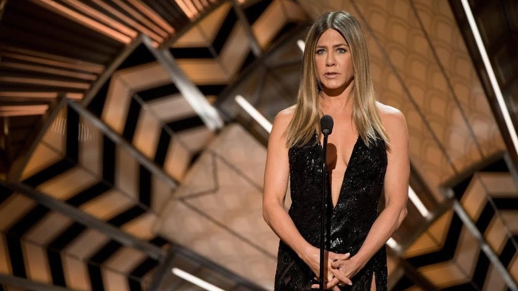 Jennifer Aniston en Paul Rudd reiken Golden Globe uit