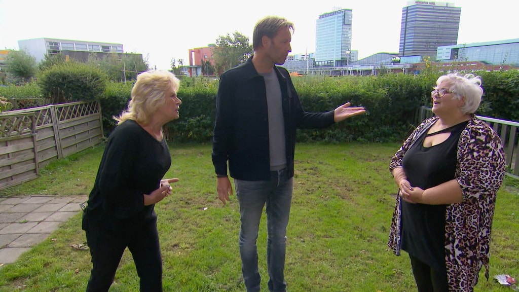 Kijkers gaan los om poepgooi-zaak in Mr. Frank Visser