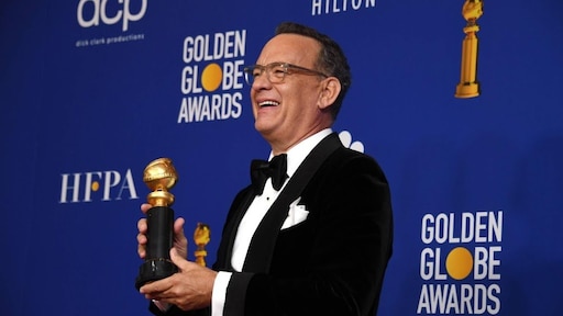 Tom Hanks moet tranen inslikken tijdens speech oeuvre-Globe