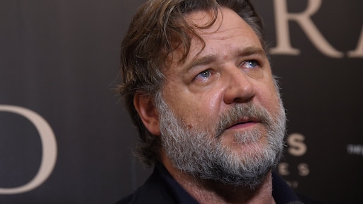 Russell Crowe maakt statement Australië tijdens Golden Globes