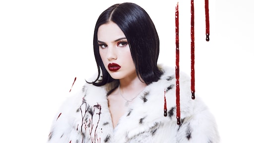 Bontkiekje Famke Louise was stunt voor Videoland-docu Bont Girl