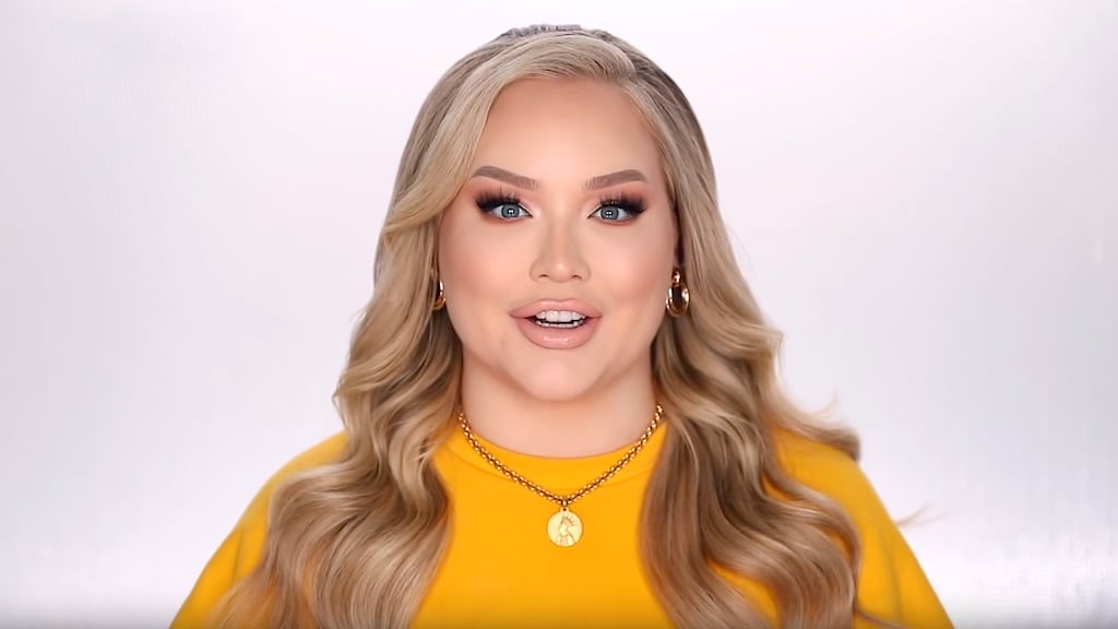 NikkieTutorials onthult in video: 'Ik ben transgender'