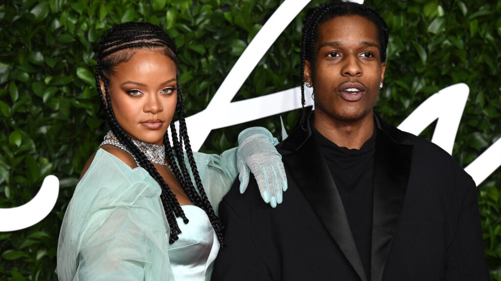 Rihanna direct na relatiebreuk gespot met A$AP Rocky