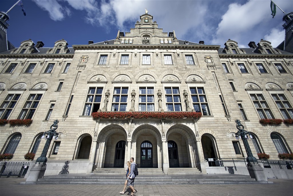 Rotterdam en Amsterdam zetten Citrix weer aan