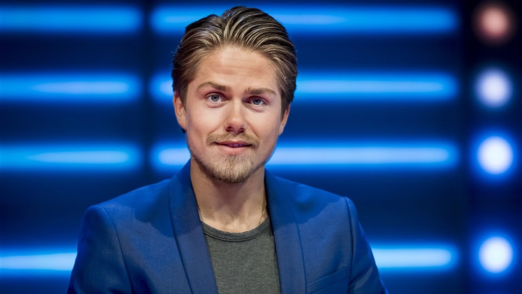 André als presentator van het programma Rad van Fortuin