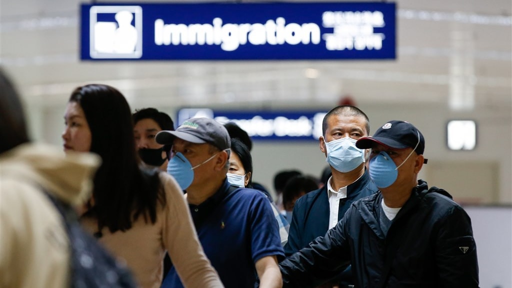 Aantal doden door coronavirus loopt op tot zeventien