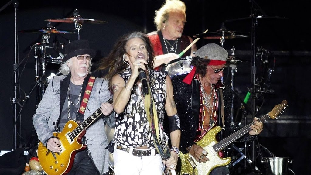 Aerosmith-drummer klaagt rest van de band aan