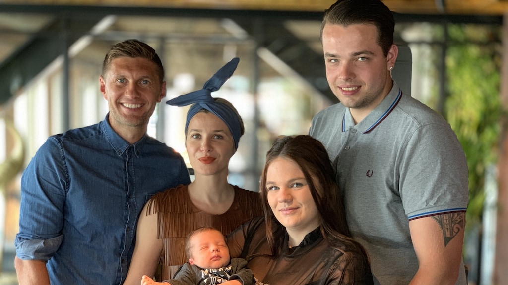 Victoria Koblenko en Lev geprezen om Vier Handen Op Eén Buik