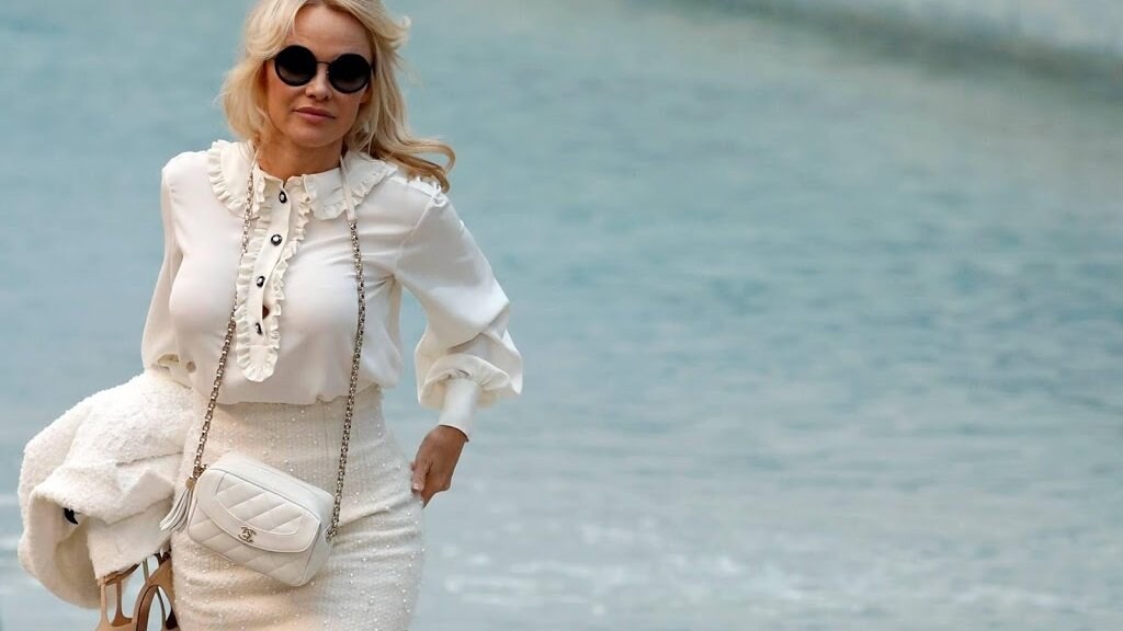 Pamela Anderson verwerkt echtscheiding met levenslessen