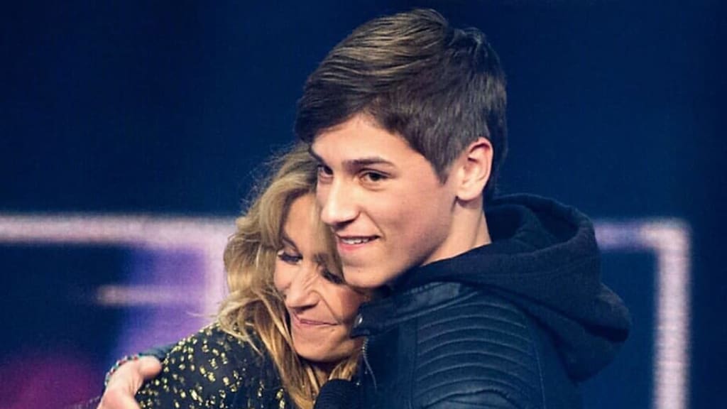 Zoon Wendy van Dijk bereidt zich voor op rake klappen