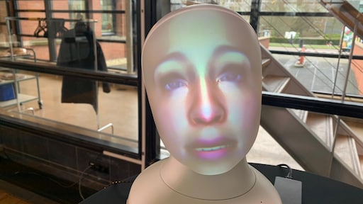 Geen vooroordelen en geen cv: robot Sigmund kan sollicitatiegesprekken voeren