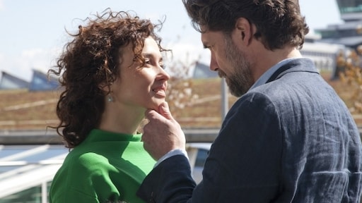 'Vlucht HS13' is bloedstollende dramaserie met Katja Schuurman