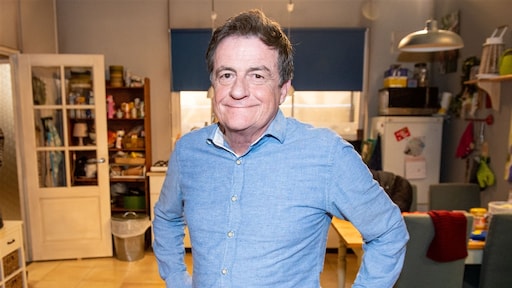 Johnny Kraaijkamp geniet van zijn drukke werkschema