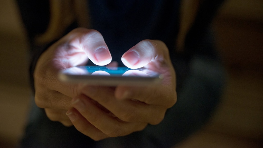 Stalkerware op je smartphone? Zo herken je het en dit kun je ertegen doen