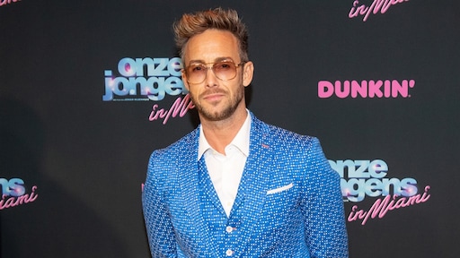 Charly Luske verklaart met liedje liefde aan dochter Alice