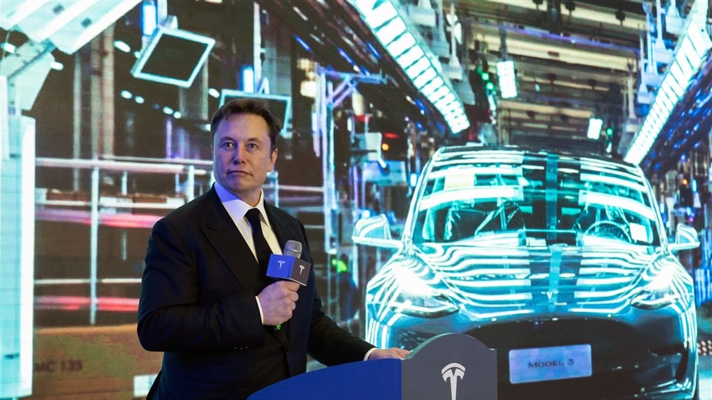 Elon Musk kraakt 'fascistische' maatregelen: 'Serieus risico Tesla'